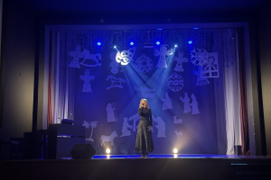 32 Vianocne VK 2025 12 10 MS Komenskeho foto Z Spodniakova