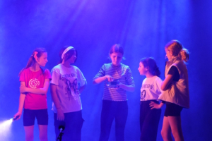 50 Nepodcenuj les premiera 2025 06 01 foto Peter Trnka