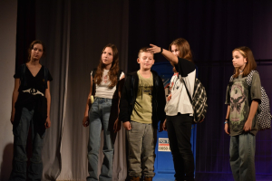 noc-divadiel-2023-dobrodruzstvo-nadovsetko-roman-artim-DSC 8597